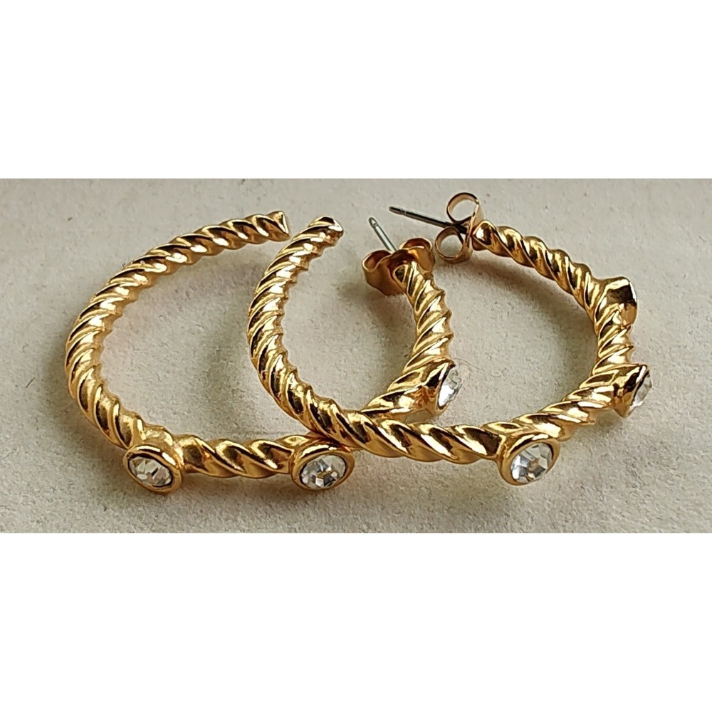 Avon's golden brilliance vintage gold Tone Rope hoop earrings Rhinestone Festive